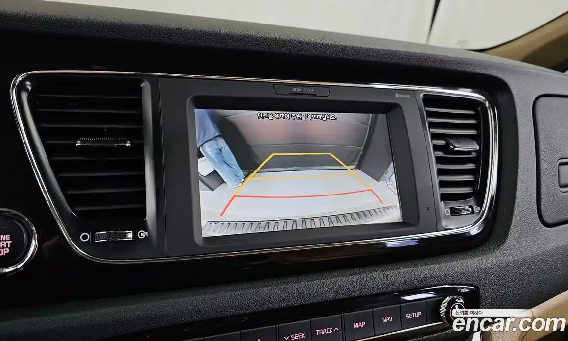 Kia Canival 2020 2.2 Автомат в Москве № 929363, фото 15