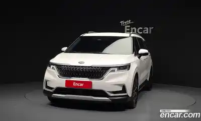 Kia Canival 2021 2.2 Автомат в Москве № 929642, миниатюра 3