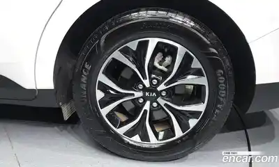 Kia Canival 2021 2.2 Автомат в Москве № 929642, миниатюра 5