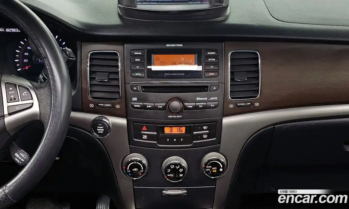 SsangYong Korando 2012 2.0 гидро в Москве № 933506, фото 14