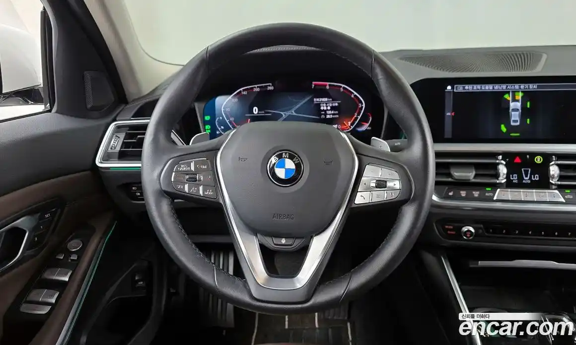 BMW 3-Series 2022 2.0 гидро, фото 13