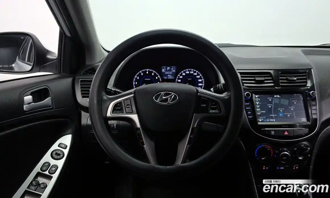 Hyundai Accent 2019 1.4 гидро в Москве № 928012, фото 13