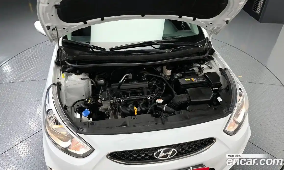 Hyundai Accent 2019 1.4 гидро в Москве № 928012, фото 6