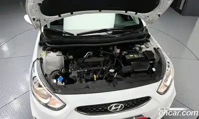Hyundai Accent 2019 1.4 гидро в Москве № 928012, миниатюра 6