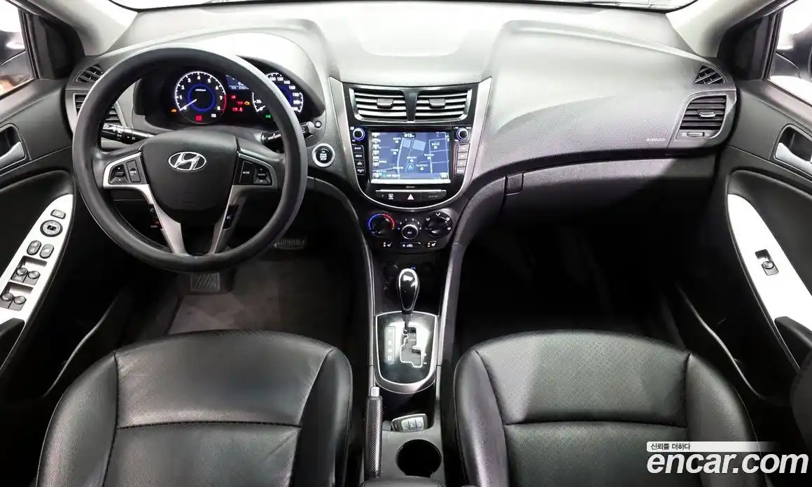 Hyundai Accent 2019 1.4 гидро в Москве № 928012, фото 7