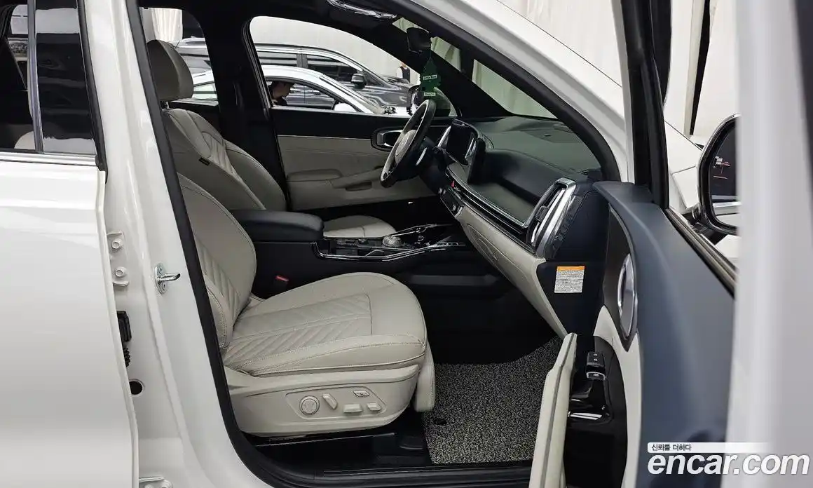 Kia Sorento 2024 1.6 гидро, фото 11