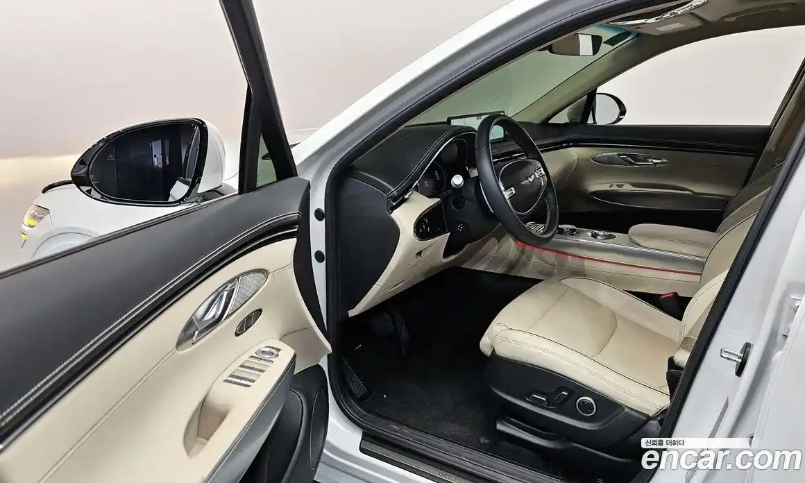 Genesis GV70 2022 2.5 Автомат в Москве № 930319, фото 11