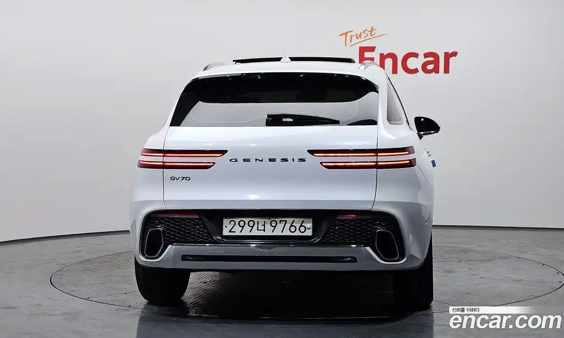 Genesis GV70 2022 2.5 Автомат в Москве № 930319, фото 4