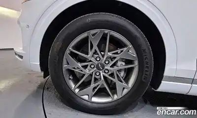 Genesis GV70 2022 2.5 Автомат в Москве № 930319, миниатюра 5