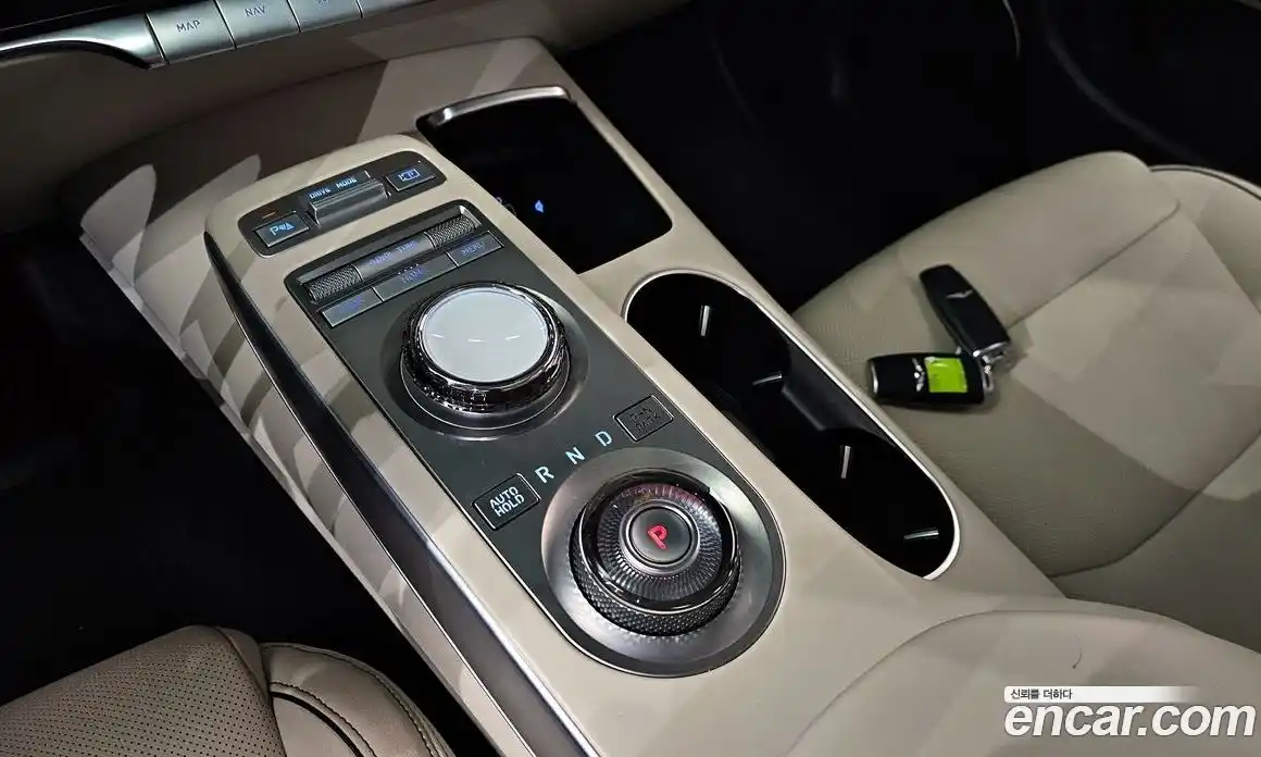 Genesis GV70 2022 2.5 Автомат в Москве № 930319, фото 9