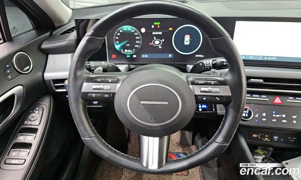 Hyundai Sonata 2024 1.6 гидро в Москве № 49586, фото 12