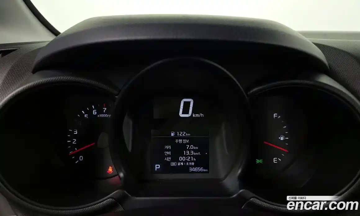 Kia Ray 2022 1.0 Автомат в Москве № 929906, фото 8