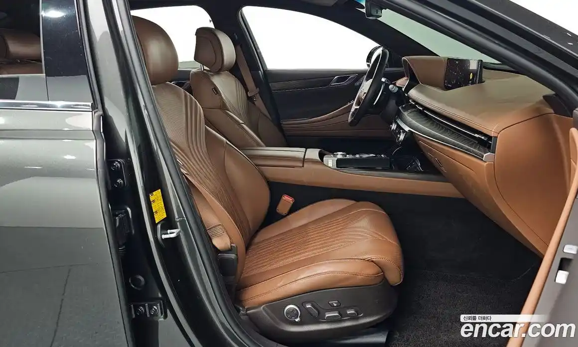 Genesis G80 2022 2.5 Классический в Москве № 931012, фото 10