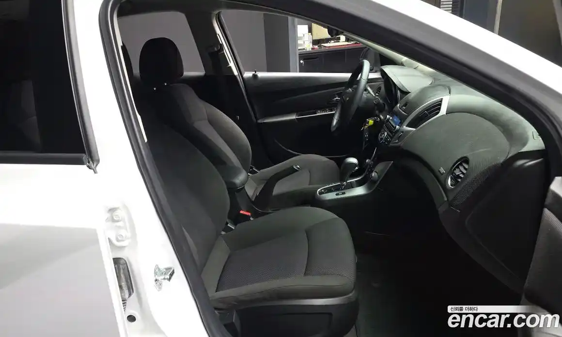 Chevrolet Cruze 2015 1.8 Автомат в Москве № 934352, фото 11