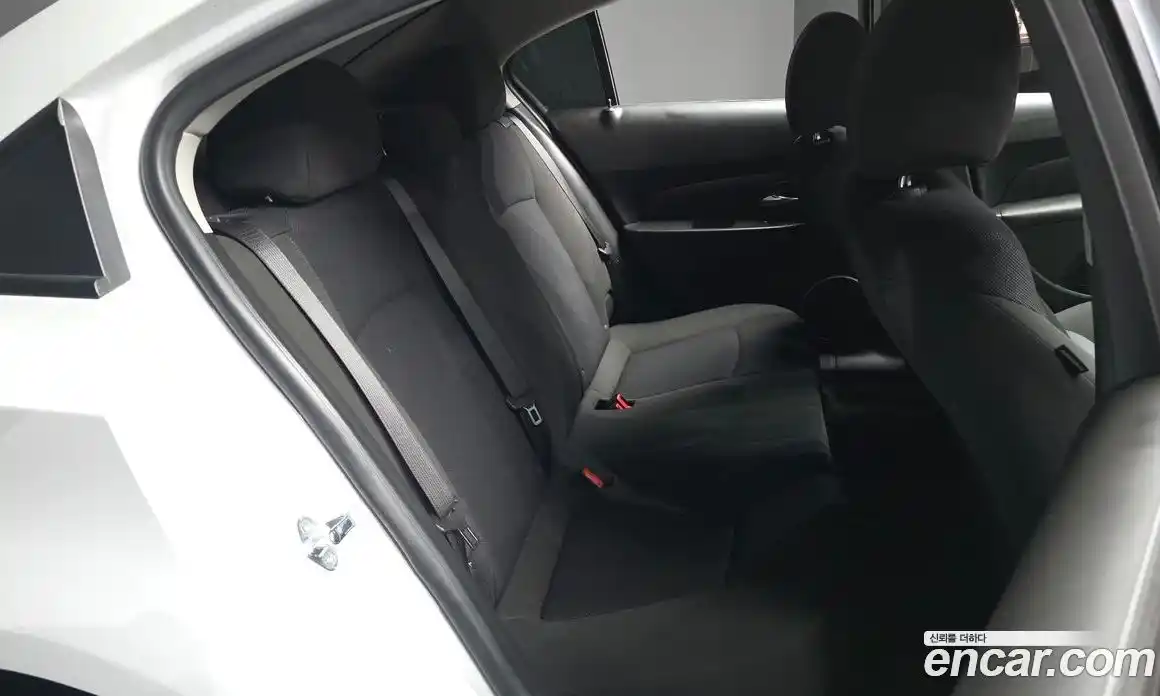 Chevrolet Cruze 2015 1.8 Автомат в Москве № 934352, фото 12