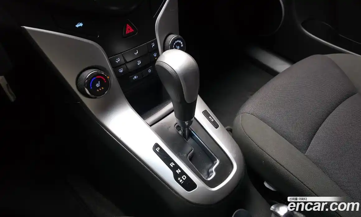 Chevrolet Cruze 2015 1.8 Автомат в Москве № 934352, фото 9