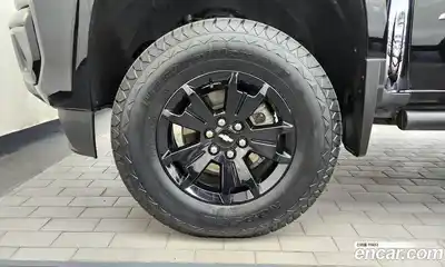 Chevrolet Colorado 2022 3.6 Автомат в Москве № 934652, миниатюра 4