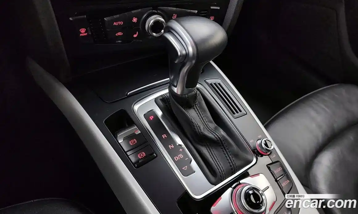 Audi A4 2015 2.0 Автомат в Москве № 1002148, фото 8