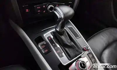 Audi A4 2015 2.0 Автомат в Москве № 1002148, миниатюра 8