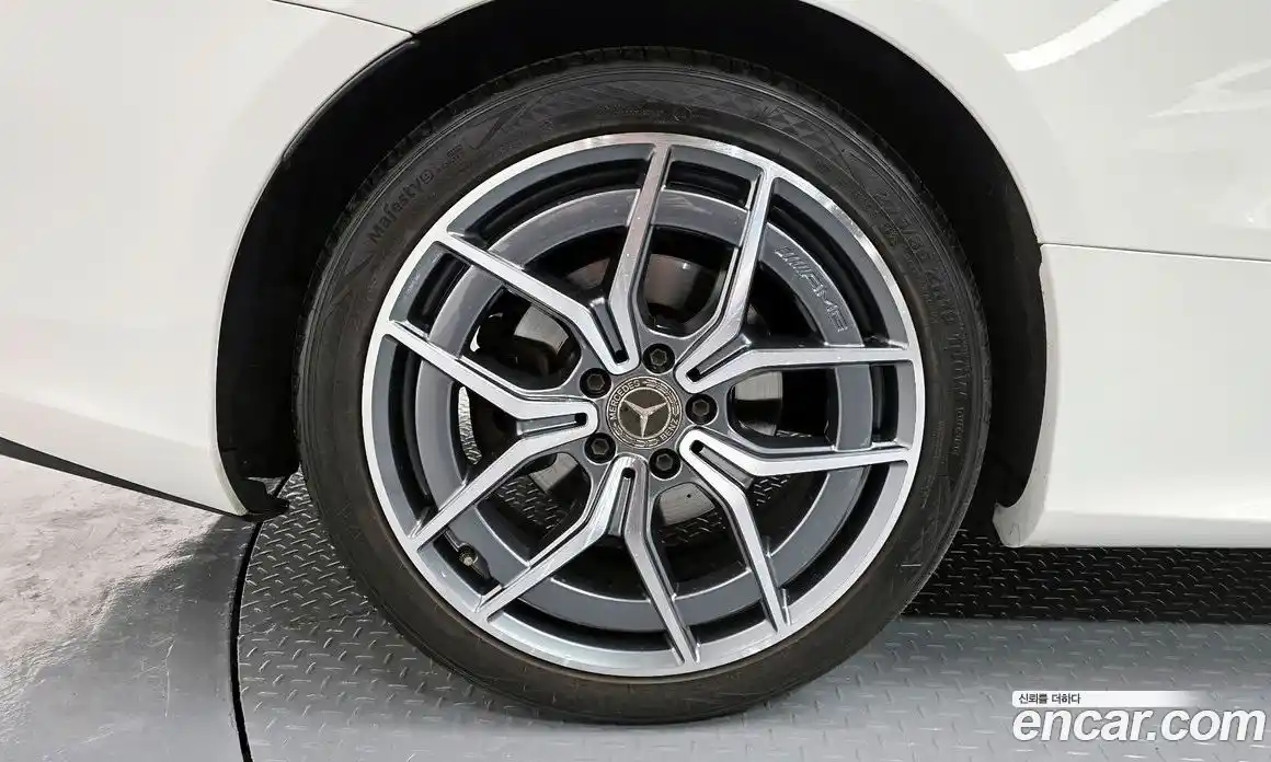 Mercedes-Benz E-Class 2022 2.0 гидро в Москве № 142571, фото 5