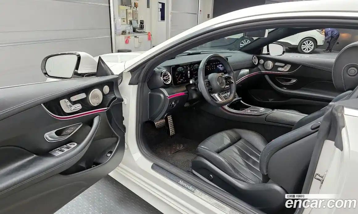 Mercedes-Benz E-Class 2022 2.0 гидро в Москве № 142571, фото 10
