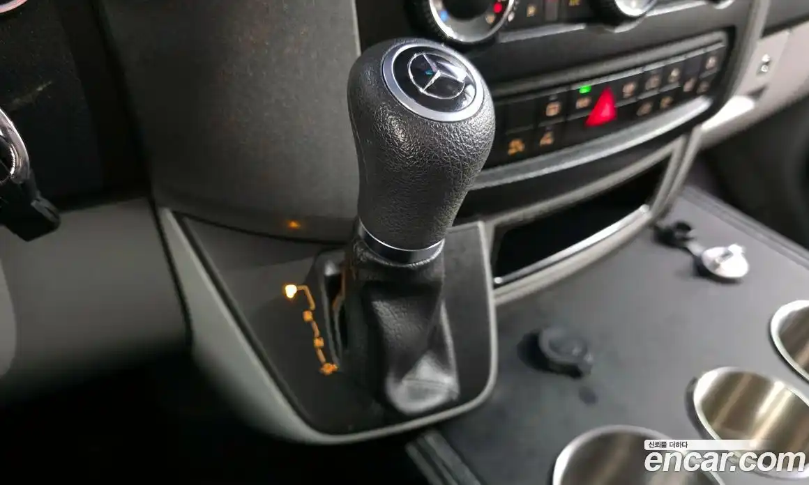 Mercedes-Benz Sprinter 2017 3.0 гидро в Москве № 143766, фото 9