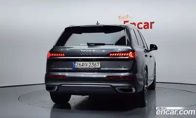 Audi Q7 2021 3.0 гидро в Москве № 163104, миниатюра 4
