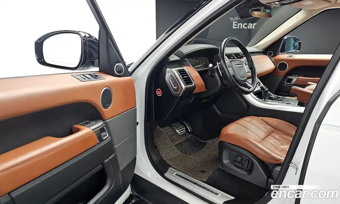 Land Rover Range-Rover Sport 2017 3.0 гидро в Москве № 166721, фото 11