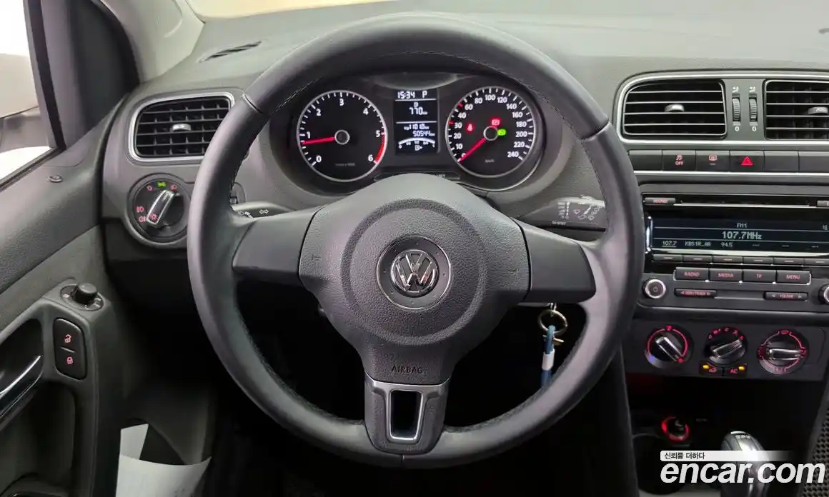 Volkswagen Polo 2013 1.6 гидро в Москве № 167207, фото 13