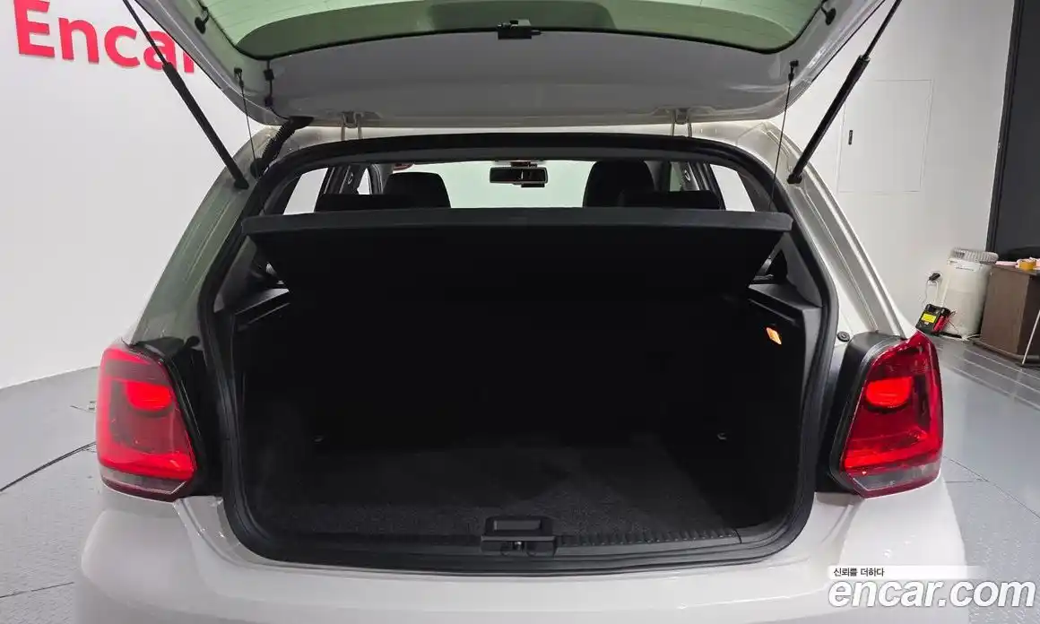 Volkswagen Polo 2013 1.6 гидро в Москве № 167207, фото 20