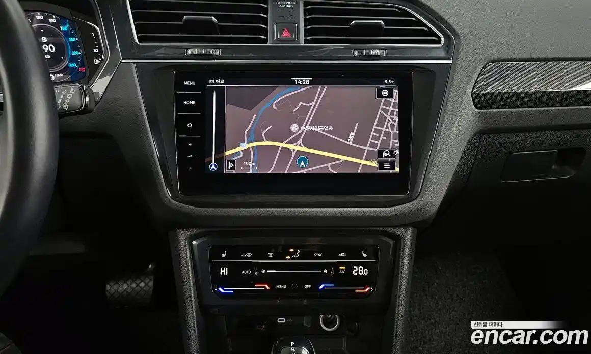 Volkswagen Tiguan 2022 2.0 гидро в Москве № 168597, фото 14
