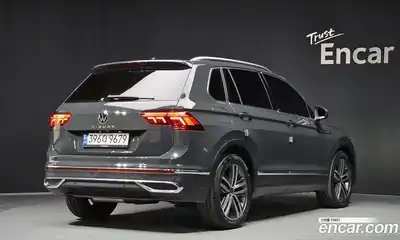 Volkswagen Tiguan 2022 2.0 гидро в Москве № 168597, миниатюра 2