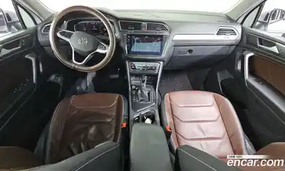 Volkswagen Tiguan 2023 2.0 гидро в Москве № 168919, миниатюра 7