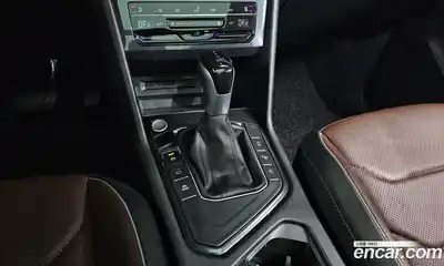 Volkswagen Tiguan 2023 2.0 гидро в Москве № 168919, миниатюра 9