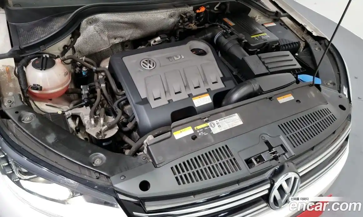 Volkswagen Tiguan 2013 2.0 гидро в Москве № 169231, фото 6