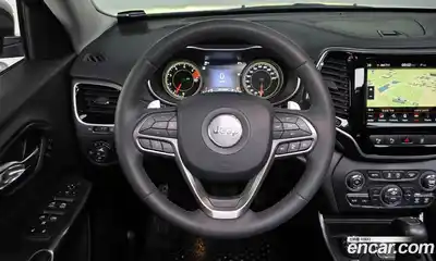 Jeep Cherokee 2022 2.4 гидро в Москве № 169468, миниатюра 6