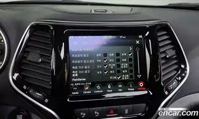 Jeep Cherokee 2022 2.4 гидро в Москве № 169468, миниатюра 10
