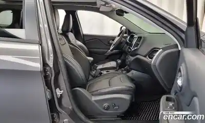 Jeep Cherokee 2022 2.4 гидро в Москве № 169516, миниатюра 11