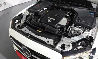 Mercedes-Benz E-Class 2022 2.0 гидро, миниатюра 6