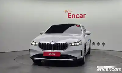 BMW 5-Series 2023 2.0 гидро в Москве № 189481, миниатюра 3