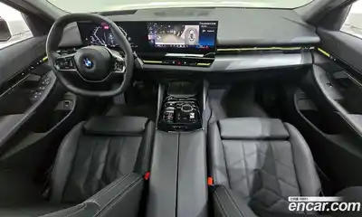 BMW 5-Series 2023 2.0 гидро в Москве № 189481, миниатюра 7