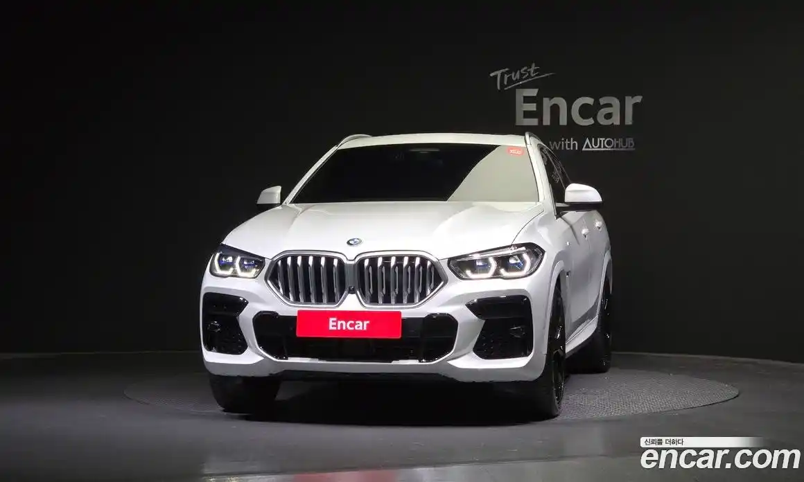 BMW X6 2023 3.0 гидро в Москве № 189952, фото 3