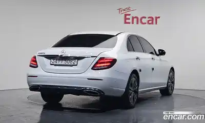 Mercedes-Benz E-Class 2020 1.9 гидро, миниатюра 2