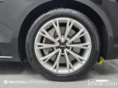 Audi A8 2011 4.2 гидро в Москве № 196842, миниатюра 5