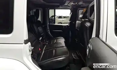 Jeep Wrangler 2022 2.0 гидро в Москве № 199507, миниатюра 11