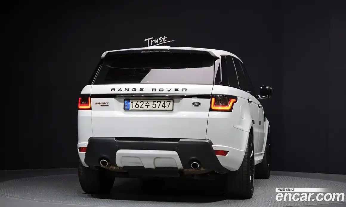 Land Rover Range-Rover Sport 2014 3.0 гидро в Москве № 213782, фото 4
