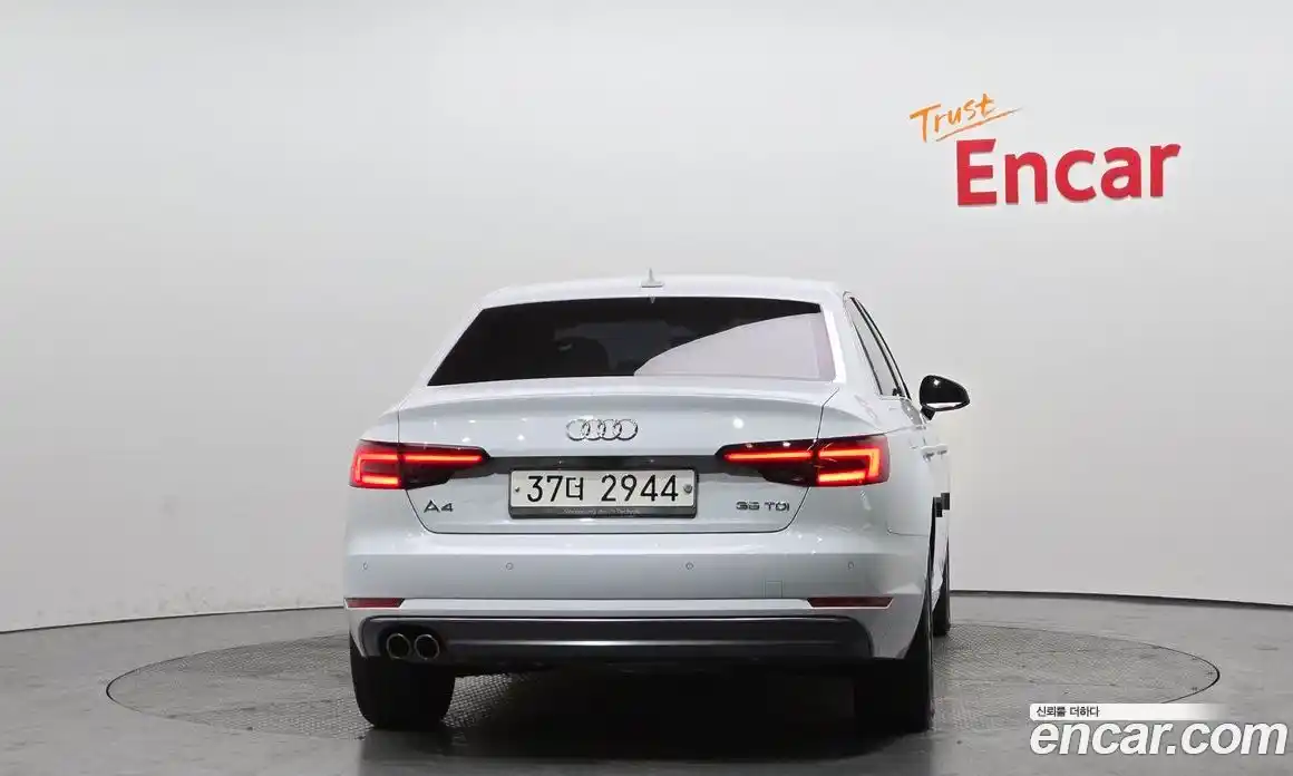 Audi A4 2018 2.0 гидро в Москве № 230152, фото 4