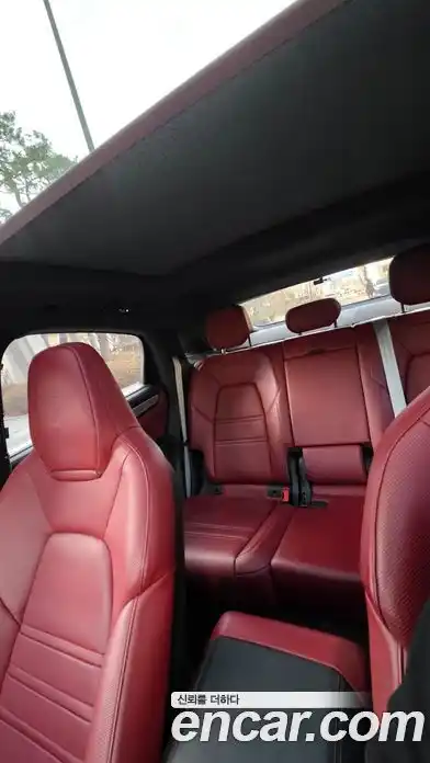 Porsche Cayenne 2023 3.0 гидро в Москве № 231048, фото 9
