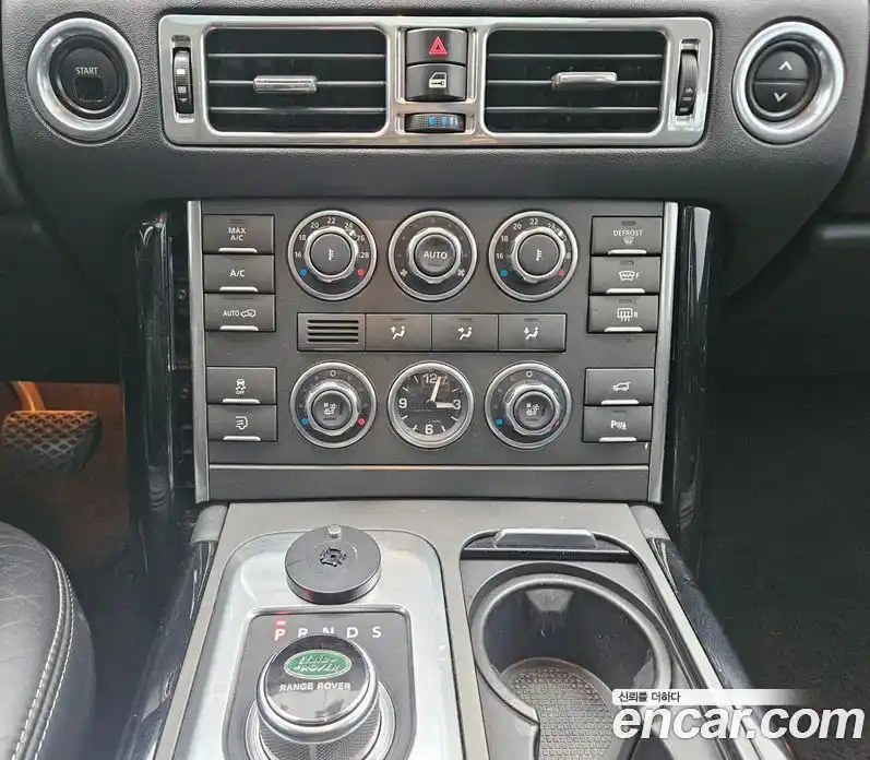 Land Rover Range-Rover 2011 4.4 гидро в Москве № 231370, фото 18