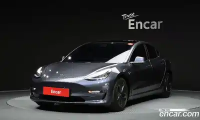 Tesla Model 3, 2020